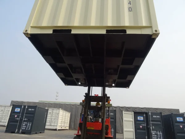 9ft licht ivoorkleurige EOD minicontainer