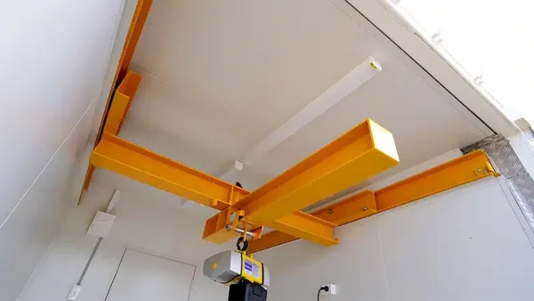 Containerlabs met portaalsysteem