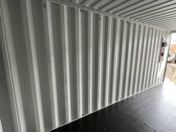 20-Fuß Seecontainer / Lagercontainer „One Way“ mit Beleuchtung – Neu