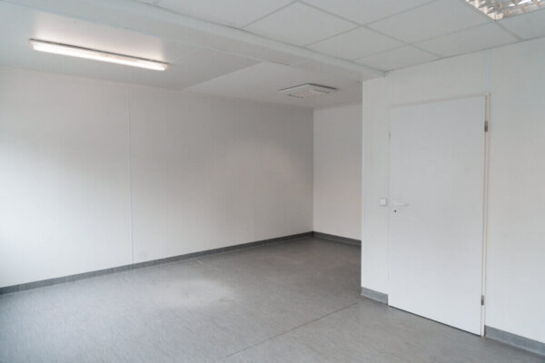20-Fuß Sonderanlage mit WC – Neu