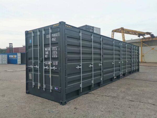 40ft-high-cube-open-side-shipping-container-new-grey-corner-right.jpg 40-Fuß High-Cube Seitentür-Container – Neu