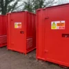 sicherer begehbarer Chemikalien- bzw. Gefahrstofflagerraum aus Stahl